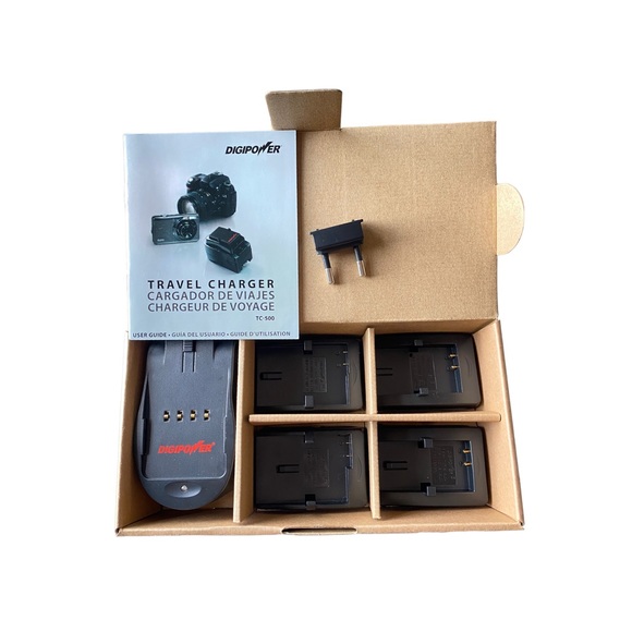 Nikon DSLR Travel Charger - Picture 4 of 6